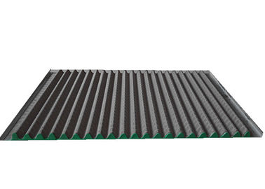 Çin 2000 Shale Shaker 700x1050mm için çelik Rock Shaker Ekran Dalga Tipi Tedarikçi